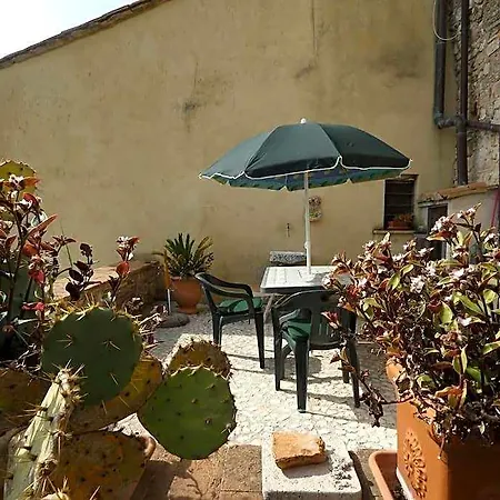 Scappo In Umbria, Bellavista מלון אמליה